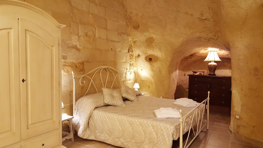 La Dimora Rupestre Villa Matera Bagian luar foto